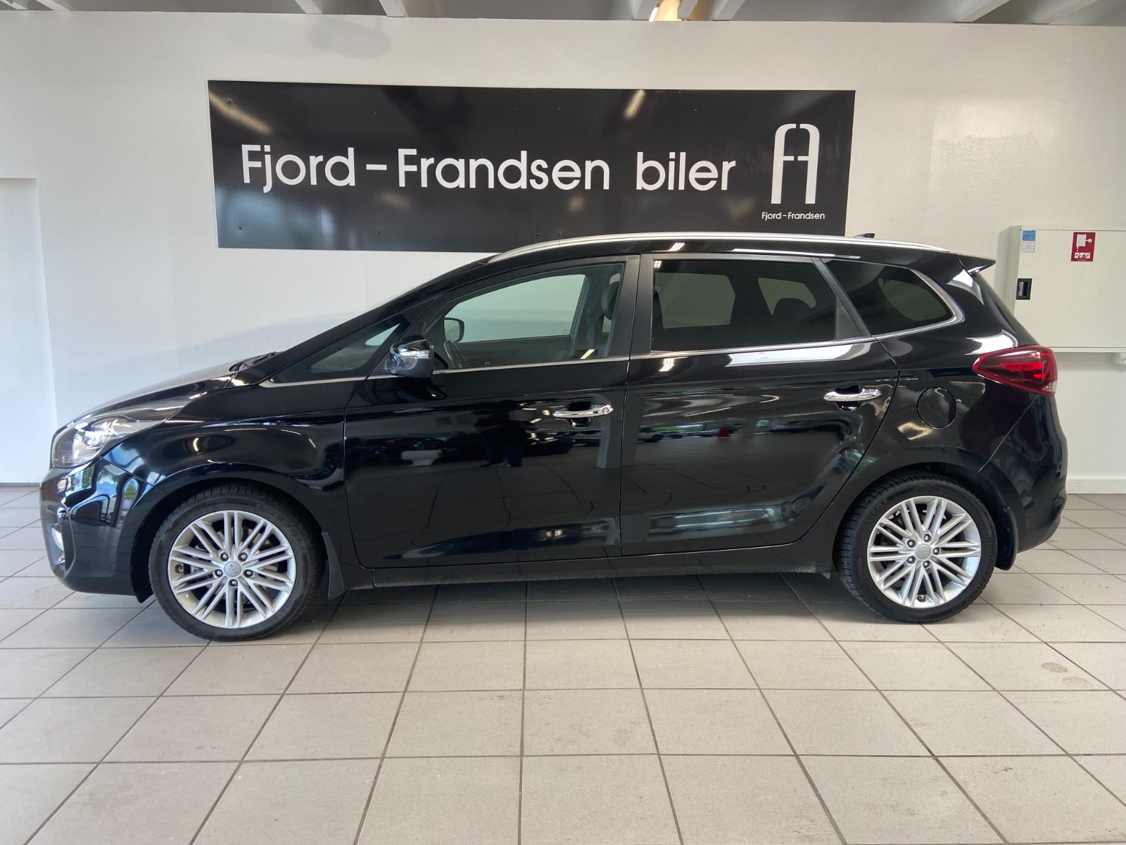 Kia Carens CRDi 141 Premium DCT 7prs