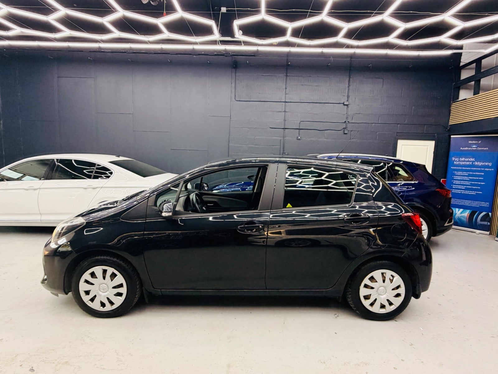 Billede af Toyota Yaris 1,0 VVT-i T2