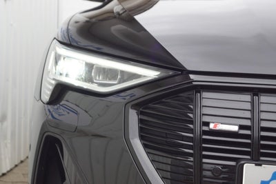 Audi e-tron Black Edition S-line quattro