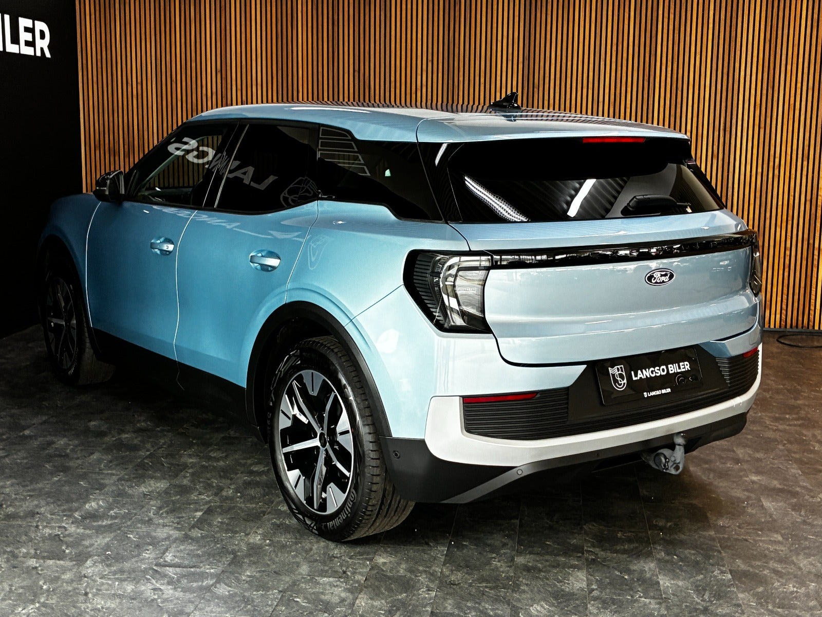 Billede af Ford Explorer 79 Select Extended Range