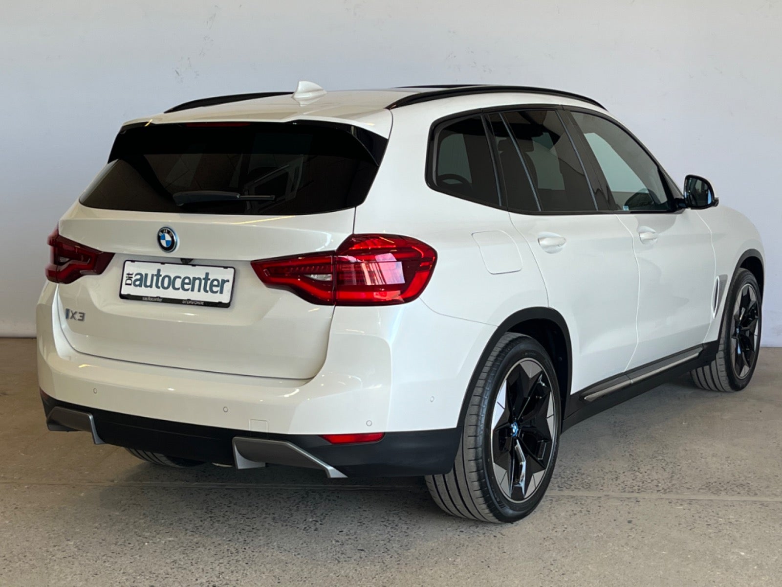 BMW iX3 Charged Impressive