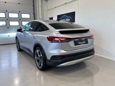 Audi Q4 e-tron Advanced Sportback
