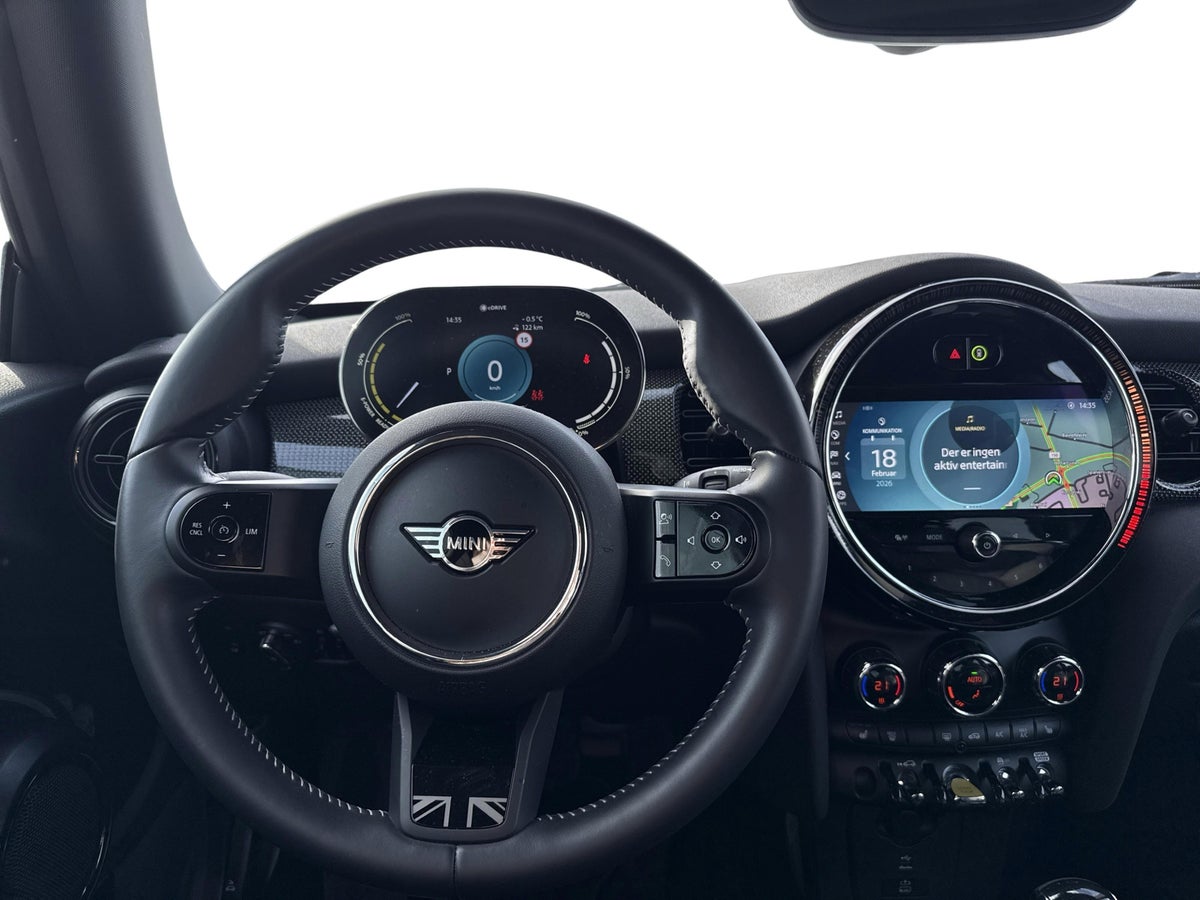 MINI Cooper SE Classic Trim billede 4