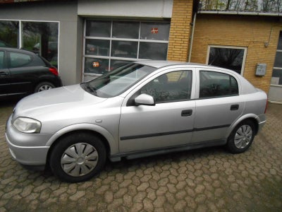 Opel Astra 1,4 Classic Comfort Benzin modelår 2005 km 256000 nysynet ABS airbag centrallås startspær