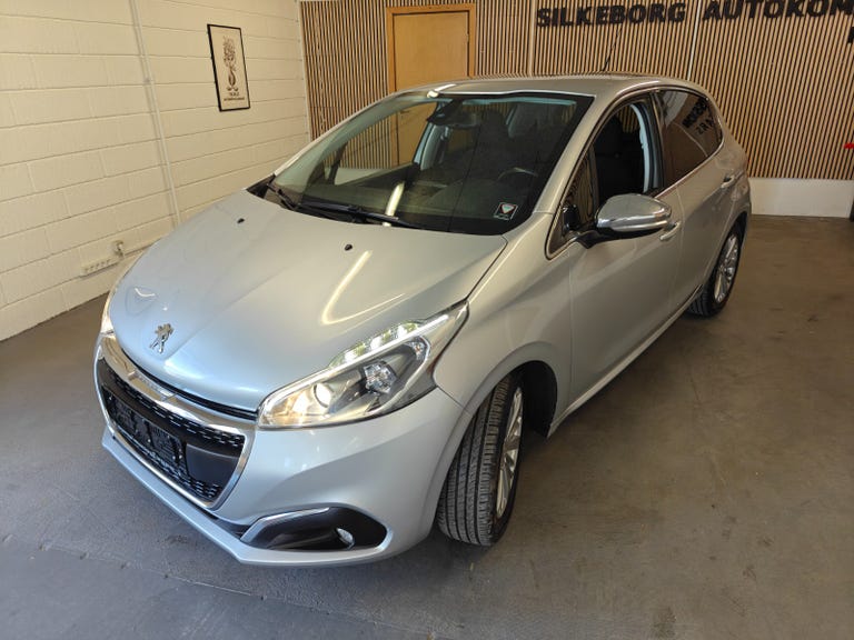 Peugeot 208 BlueHDi 100 Allure