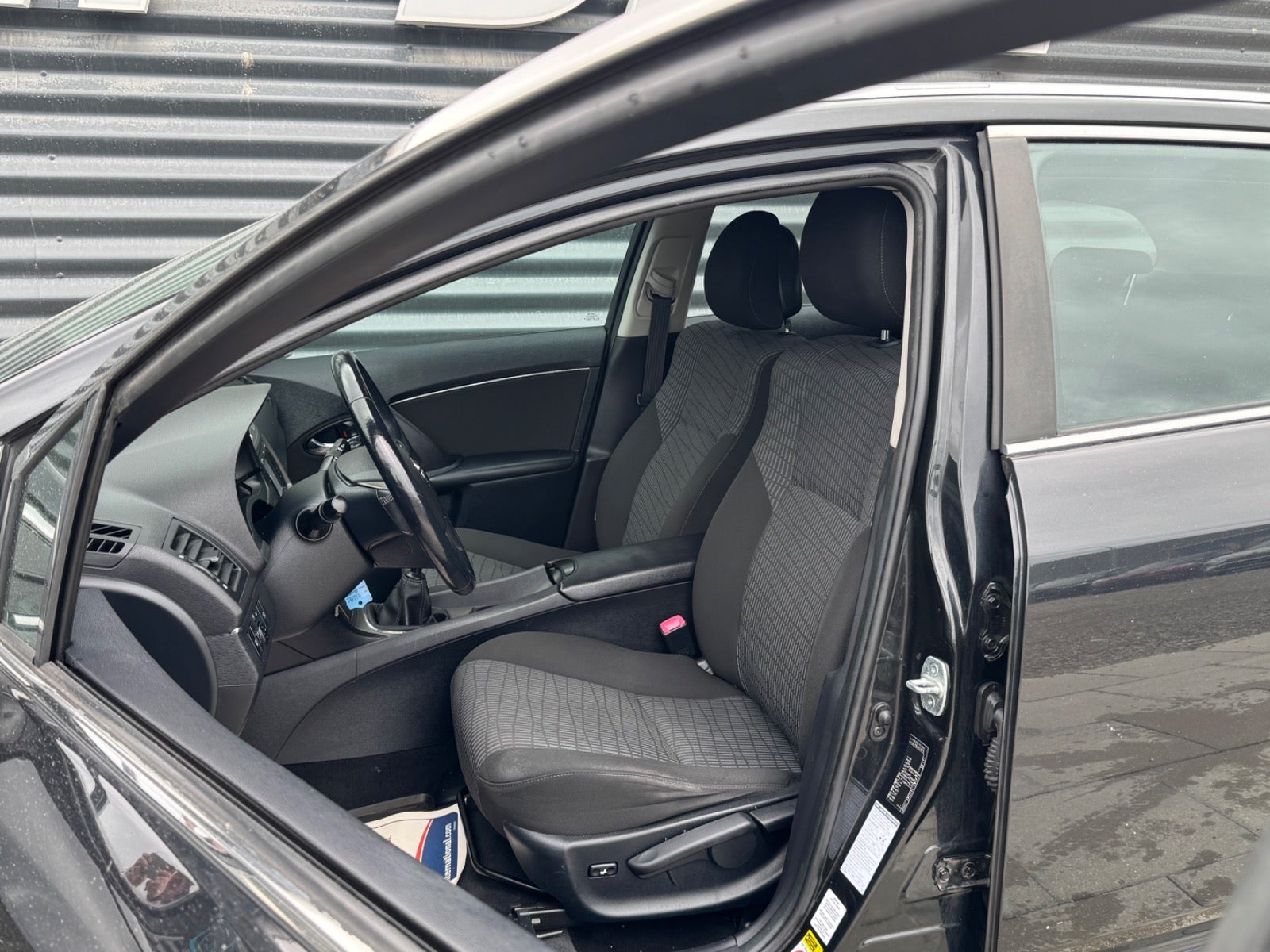Billede af Toyota Avensis 2,0 D-4D T2 stc.