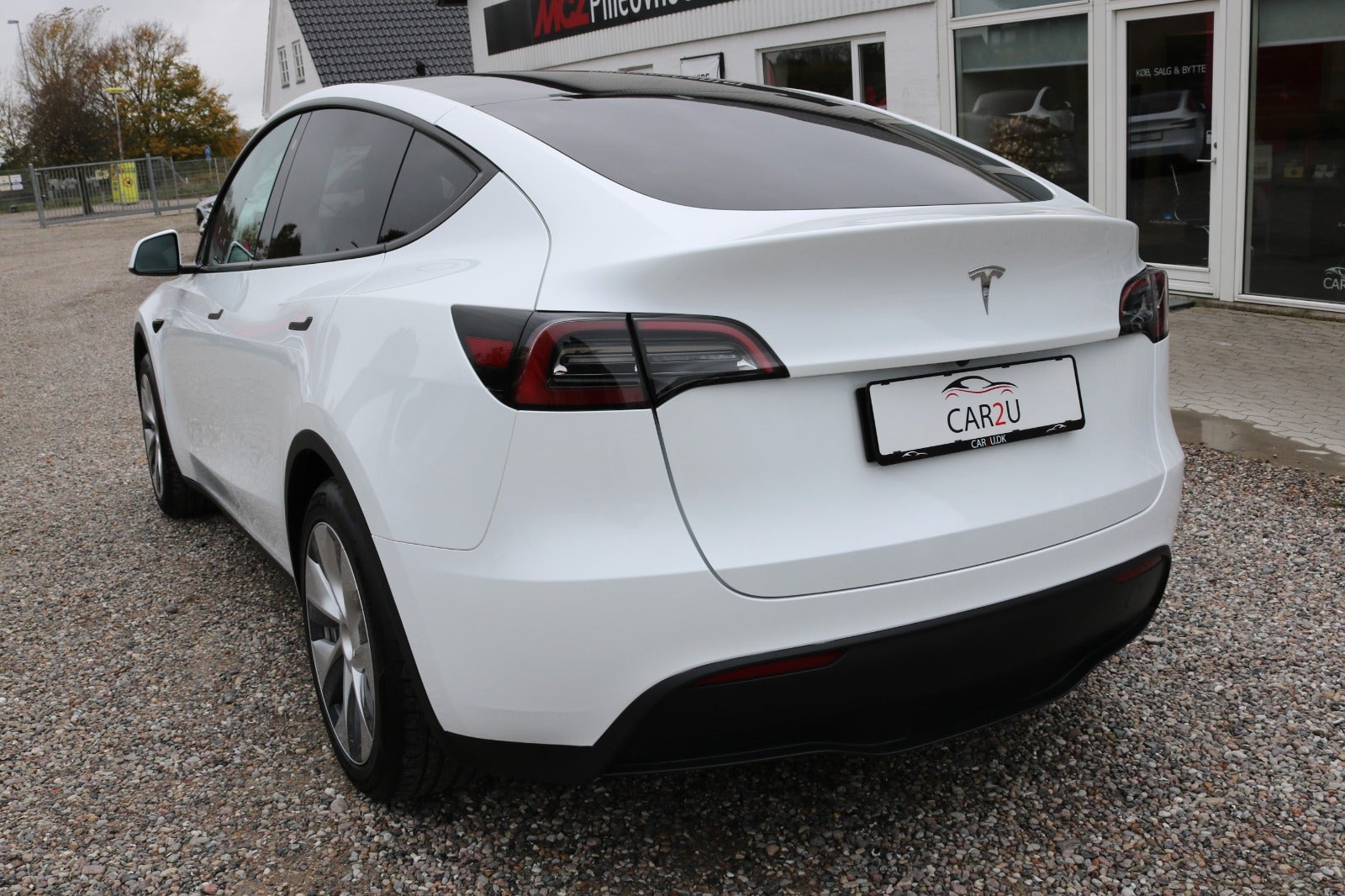 Tesla Model Y RWD