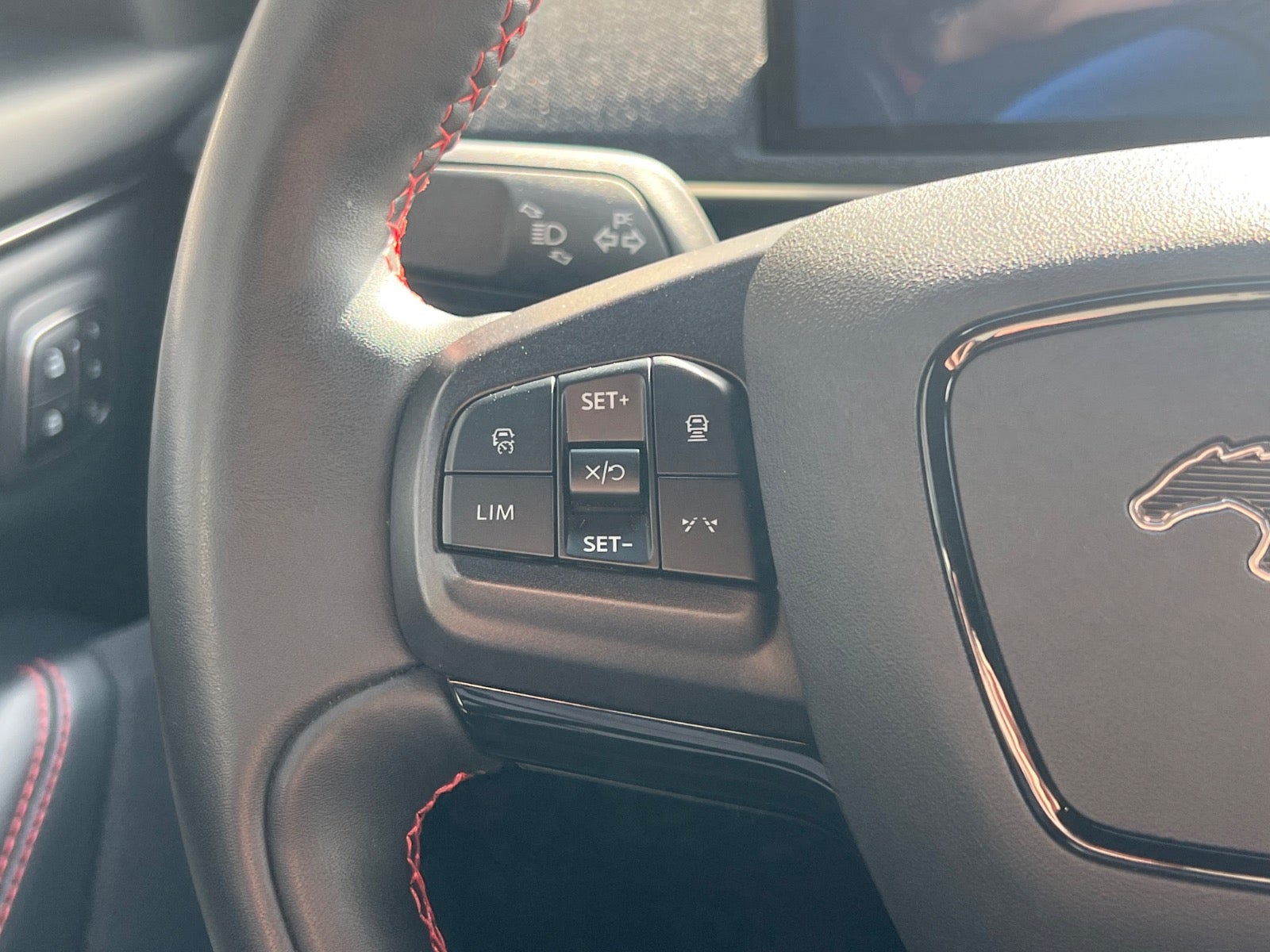 Ford Mustang Mach-E Standard Range AWD