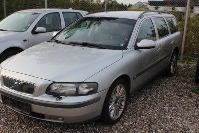 Volvo V70 2,4 T 200 aut. 5d