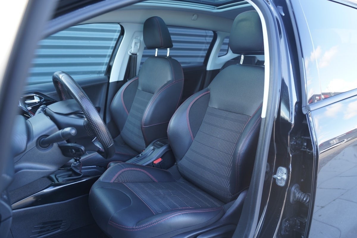 Billede af Peugeot 2008 1,6 BlueHDi 100 GT Line Sky