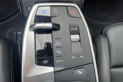 BMW iX1 eDrive20 X-Line