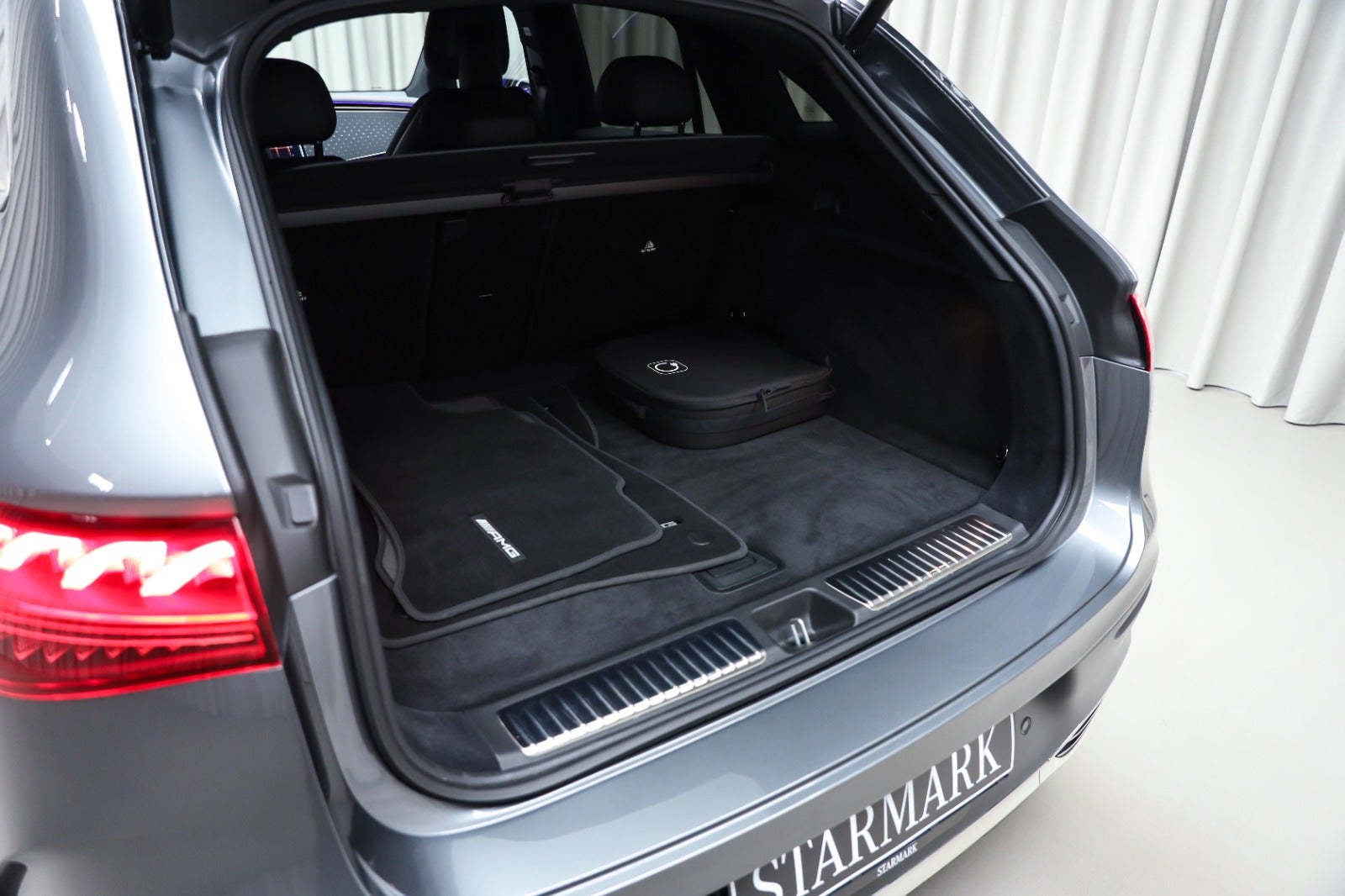Mercedes-Benz EQE 350 SUV