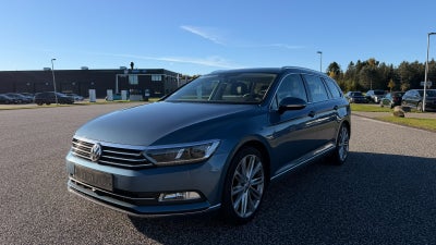 VW Passat TSi 220 Highline Variant DSG