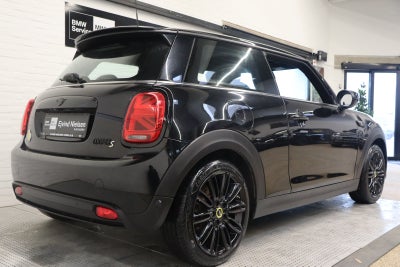 MINI Cooper SE Classic Trim