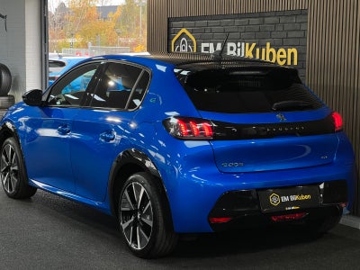 Peugeot e-208 GT