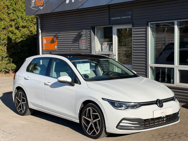 VW Golf VIII eHybrid DSG