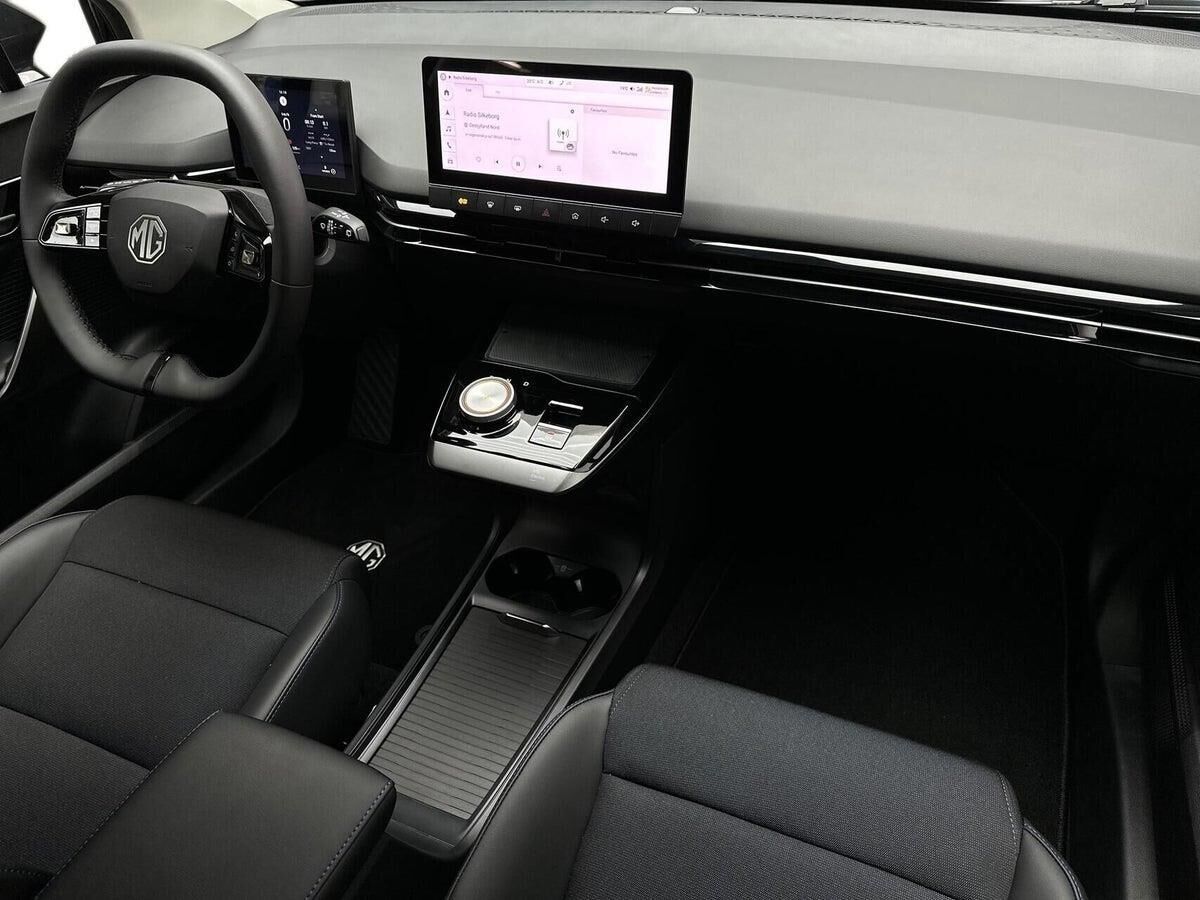MG 4 Luxury billede 11