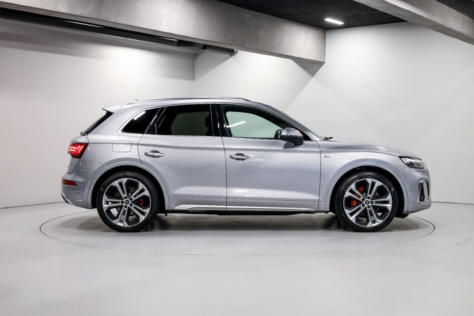 Audi Q5 55 TFSi e S-line quattro S-tr.