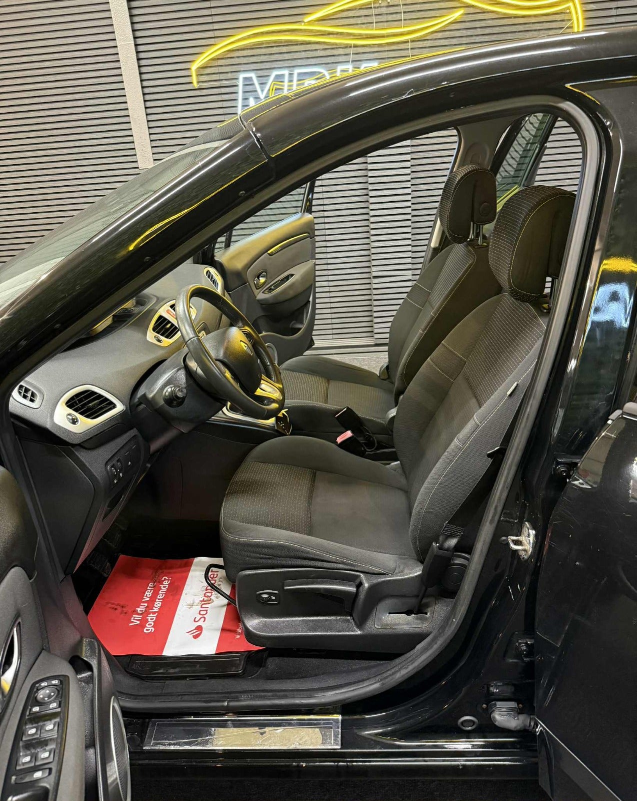 Billede af Renault Grand Scenic III 1,9 dCi 130 Dynamique 7prs