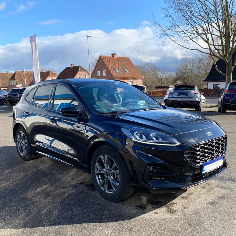 Ford Kuga PHEV ST-Line X CVT