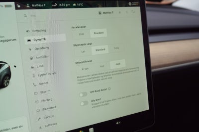 Tesla Model Y Long Range AWD