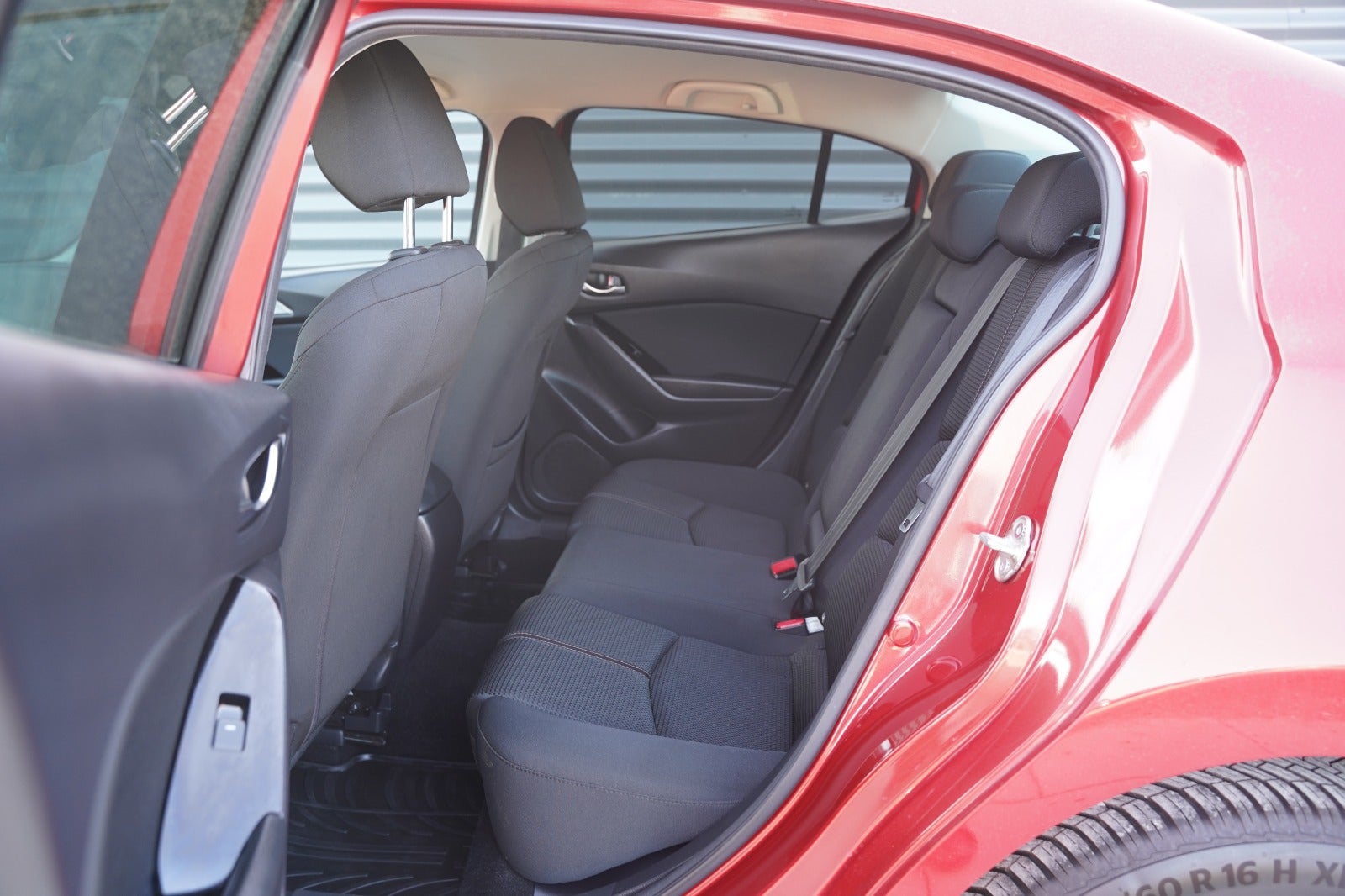 Billede af Mazda 3 2,0 SkyActiv-G 120 Vision aut.