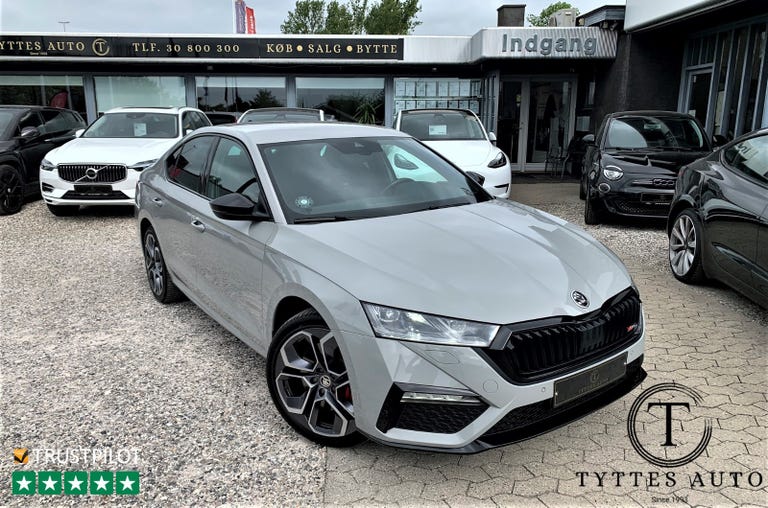 Skoda Octavia TSi iV RS Combi DSG