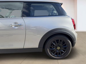 MINI Cooper SE Classic Trim
