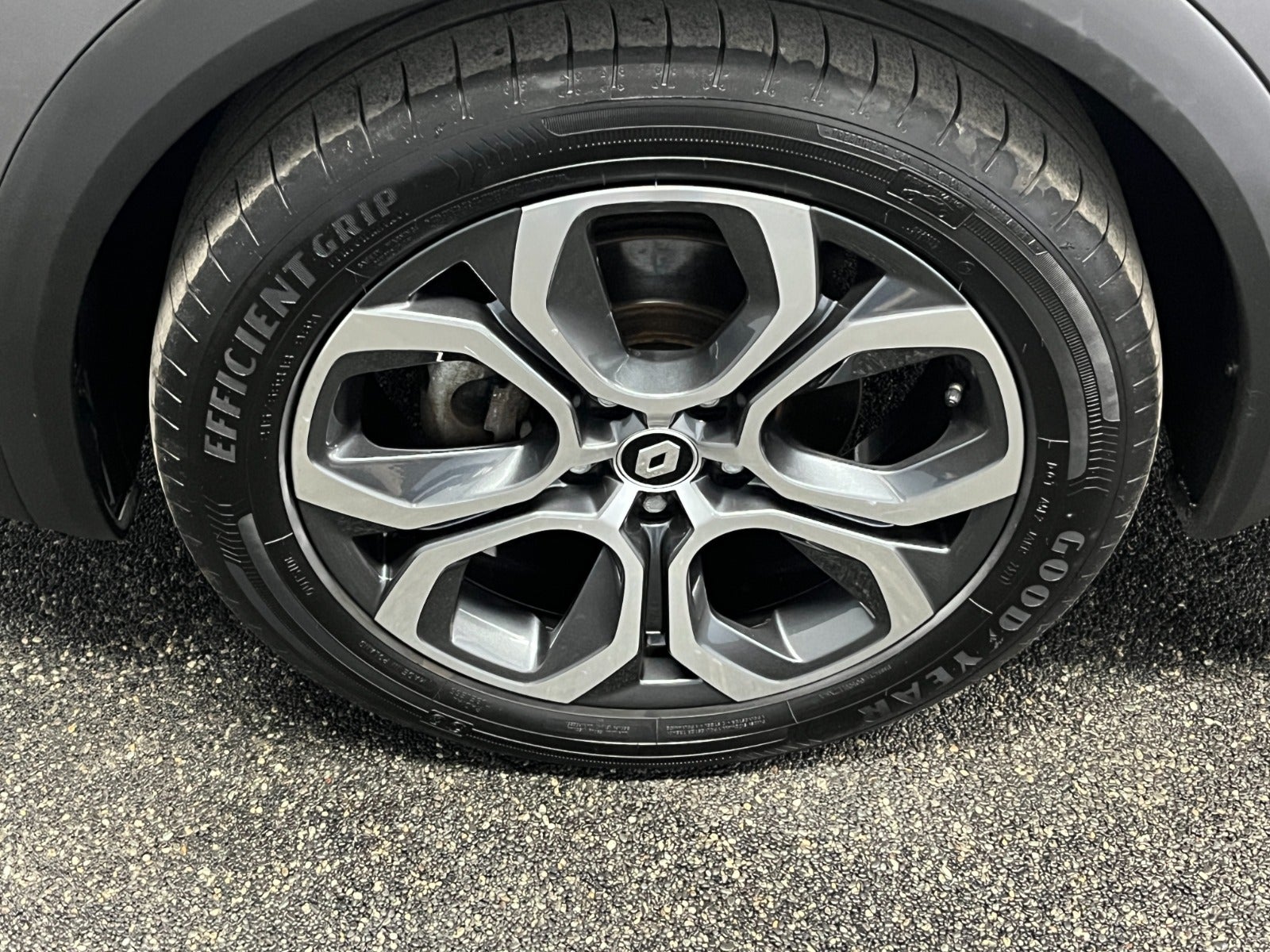 Billede af Renault Captur 1,6 E-Tech Intens