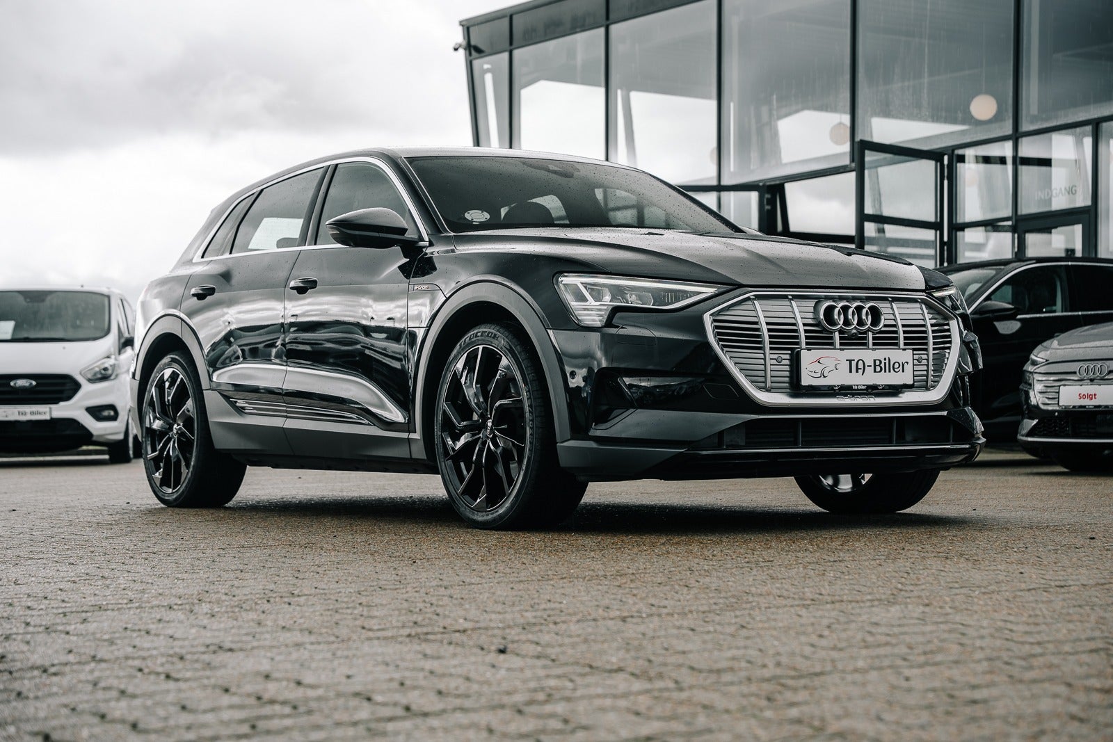 Audi e-tron S-line quattro