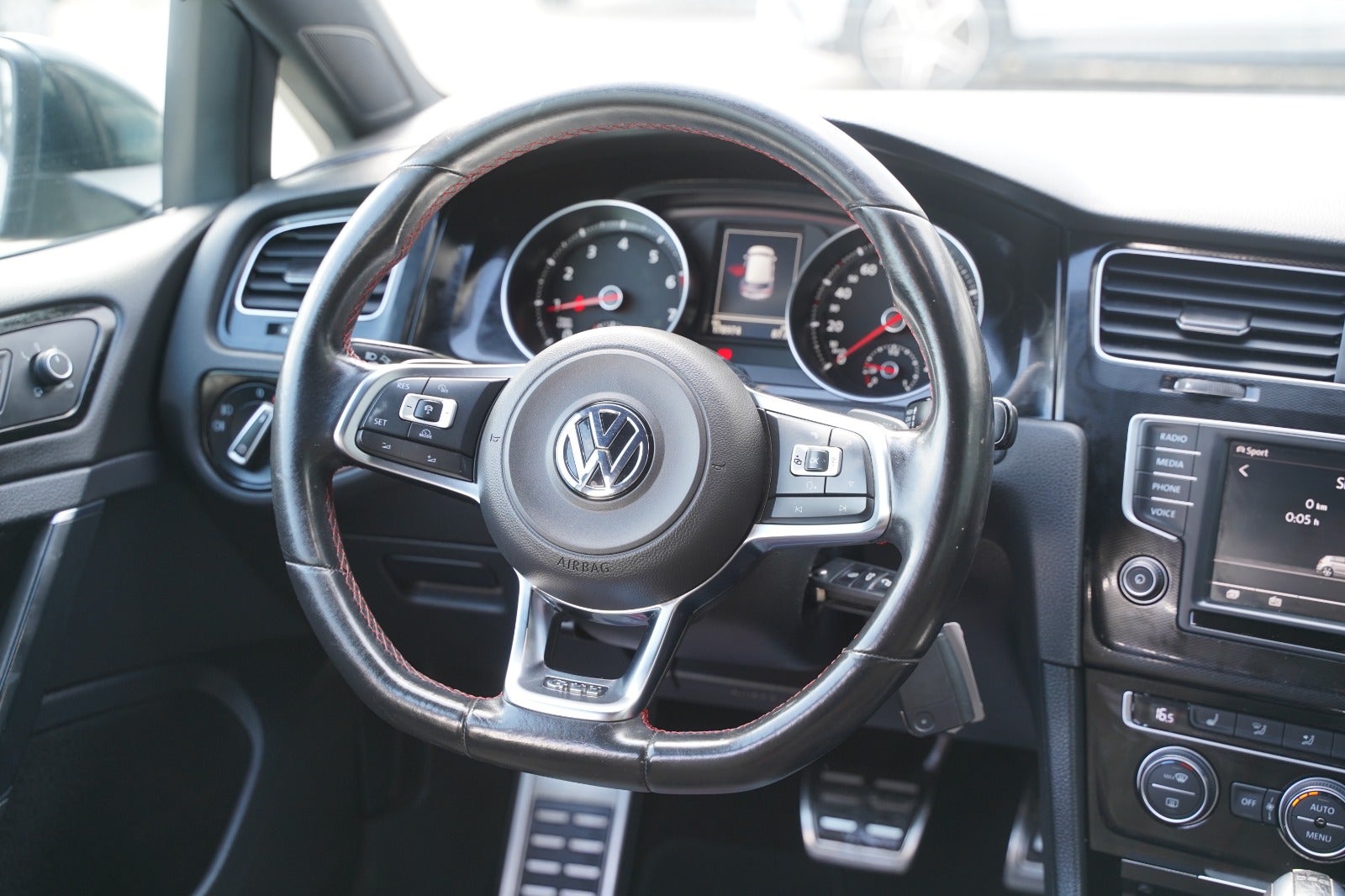Billede af VW Golf VII 2,0 GTi Performance DSG BMT