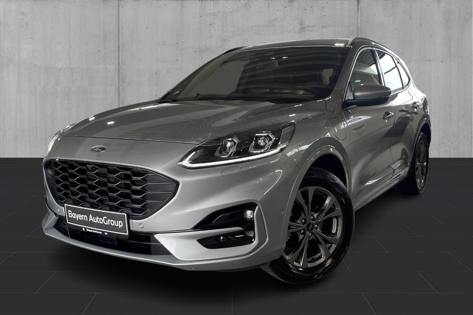Ford Kuga 2.5 PHEV ST-Line X CVT