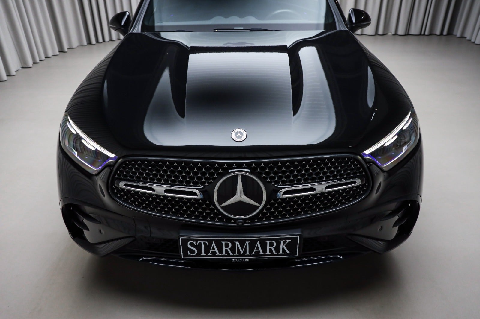 Mercedes-Benz GLC 300 de (7/8)