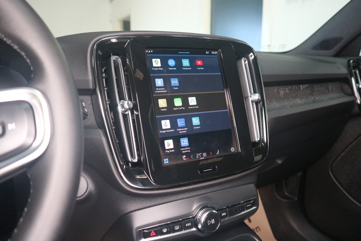 Volvo XC40 P6 ReCharge Core