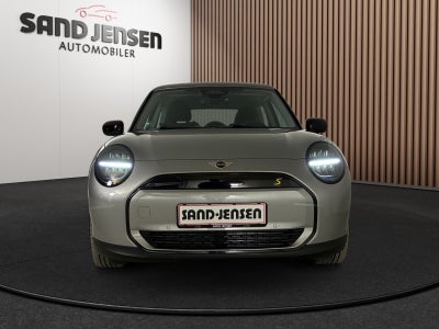 MINI Cooper SE Essential Trim