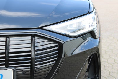 Audi e-tron Black Edition S-line Sportback quattro