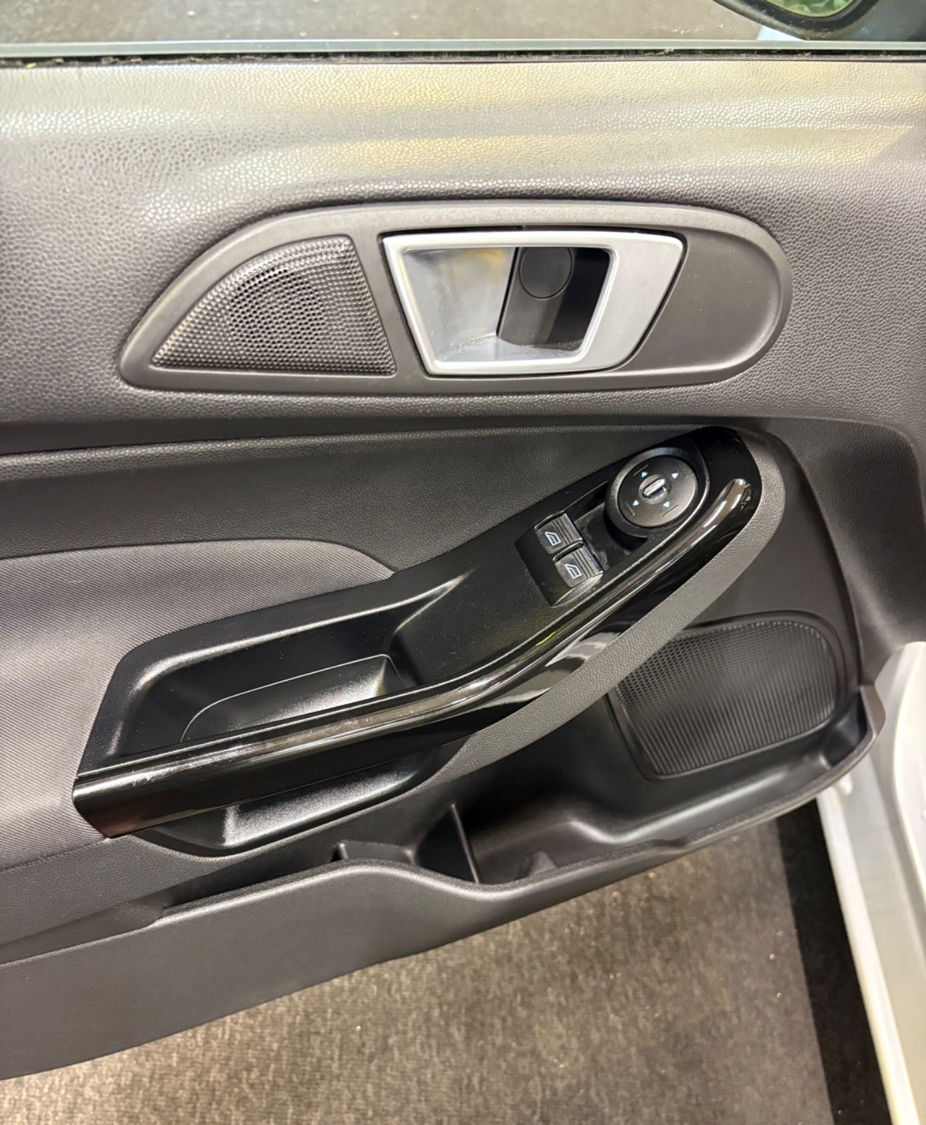 Billede af Ford Fiesta 1,6 TDCi 95 Titanium