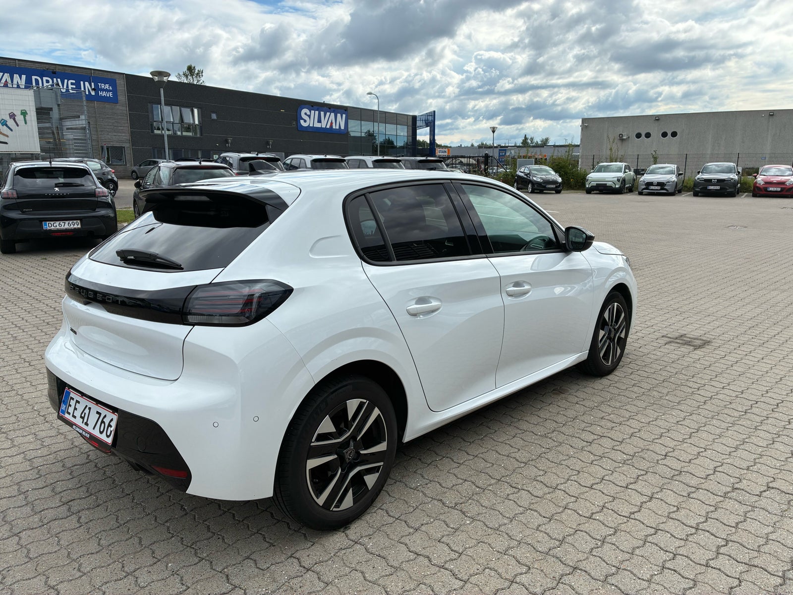 Billede af Peugeot 208 1,2 PureTech 100 Allure+