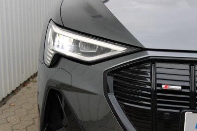 Audi e-tron S-line quattro