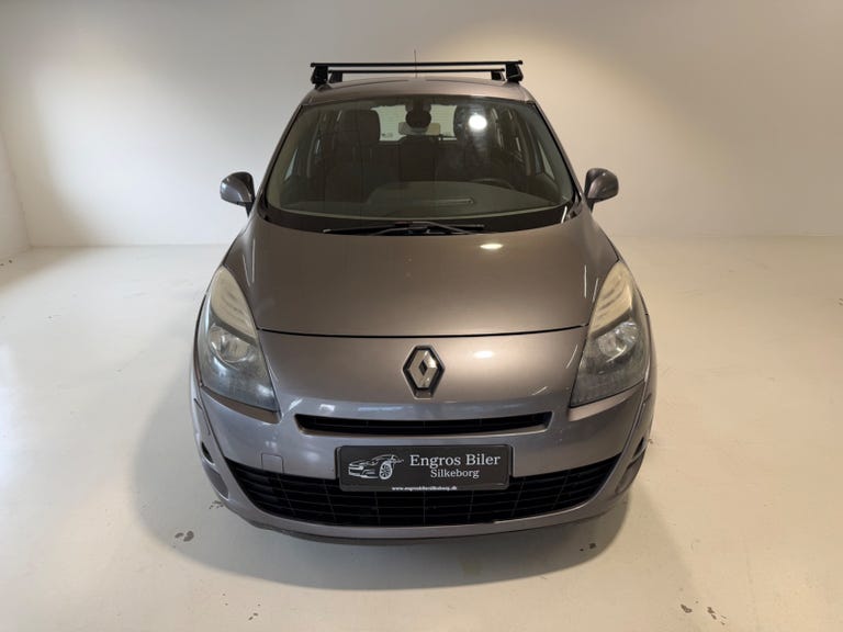 Renault Grand Scenic III dCi 130 Expression 7prs