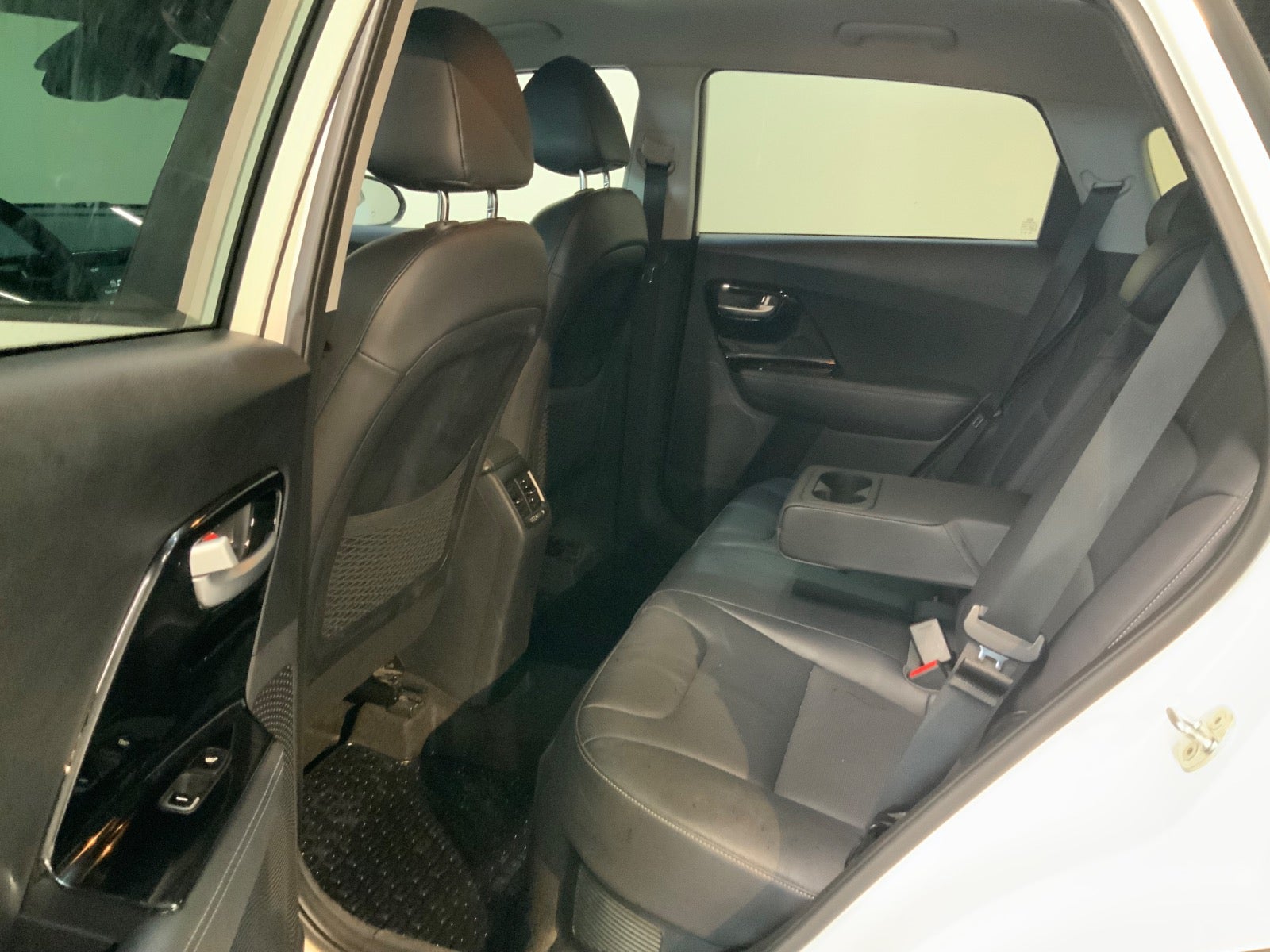 Kia Niro (6/8)