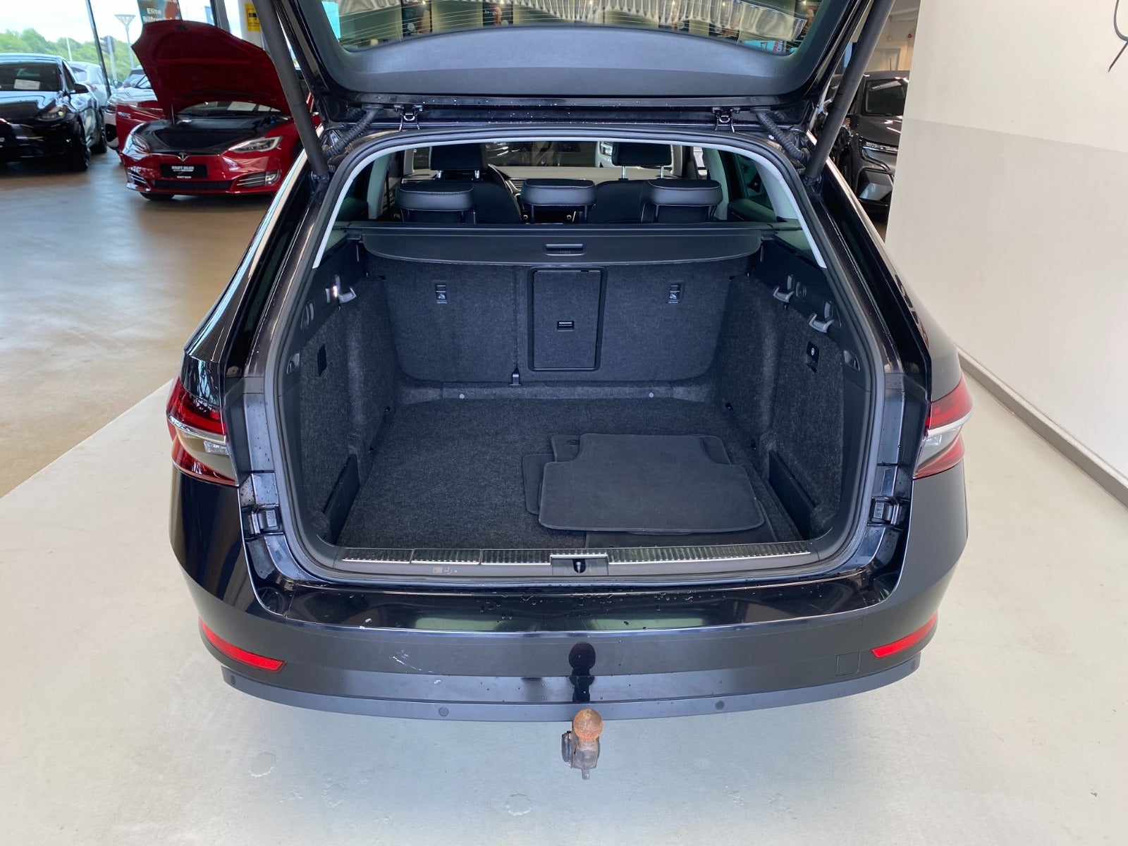 Billede af Skoda Superb 2,0 TDi 190 Business Executive Combi DSG