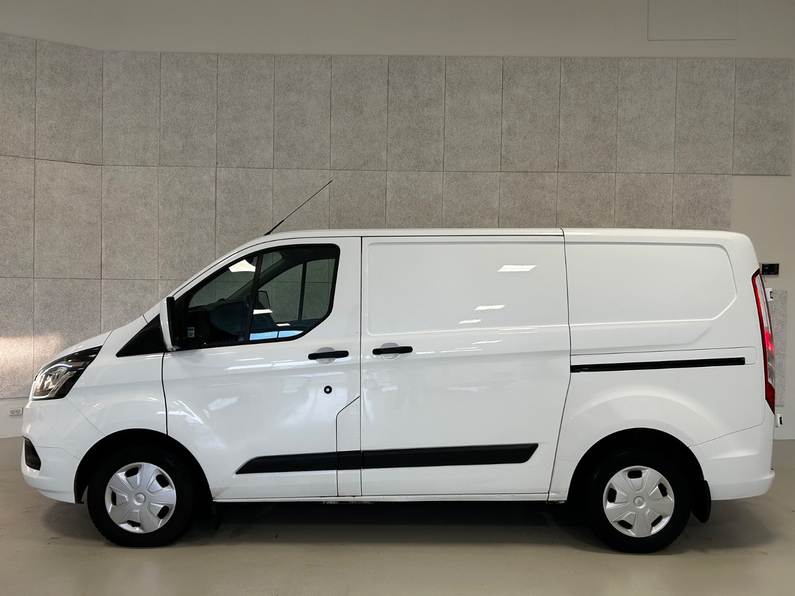 Billede af Ford Transit Custom 300S 2,0 TDCi 170 Trend