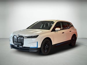 BMW iX xDrive40 Fully Charged