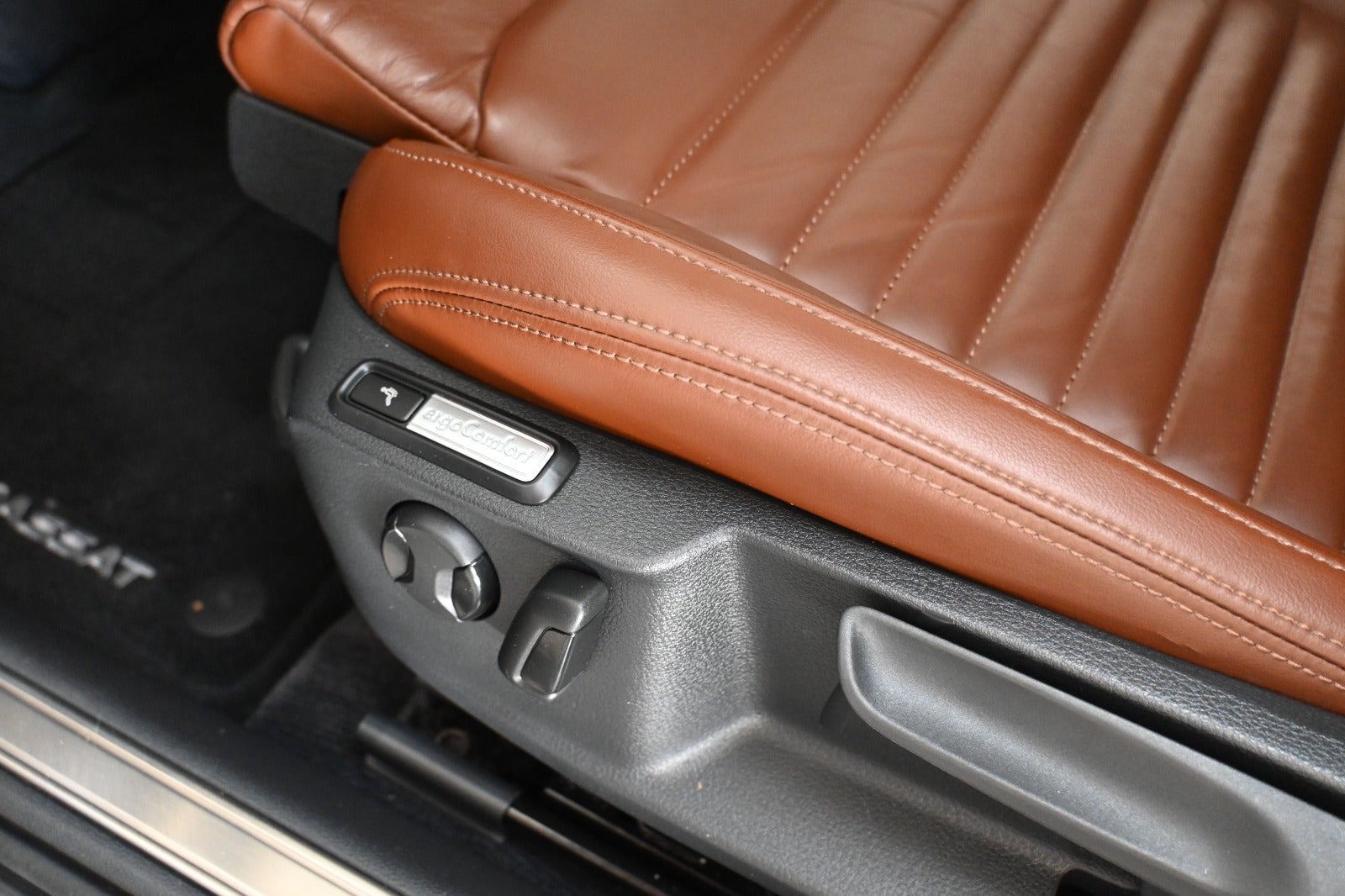 VW Passat TSi 150 Highline Premium Variant DSG