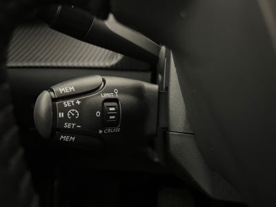 Peugeot e-208 Allure