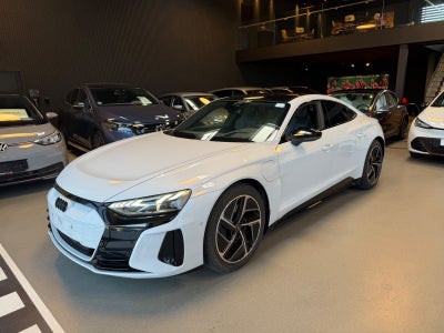 Audi e-tron GT  quattro 4d