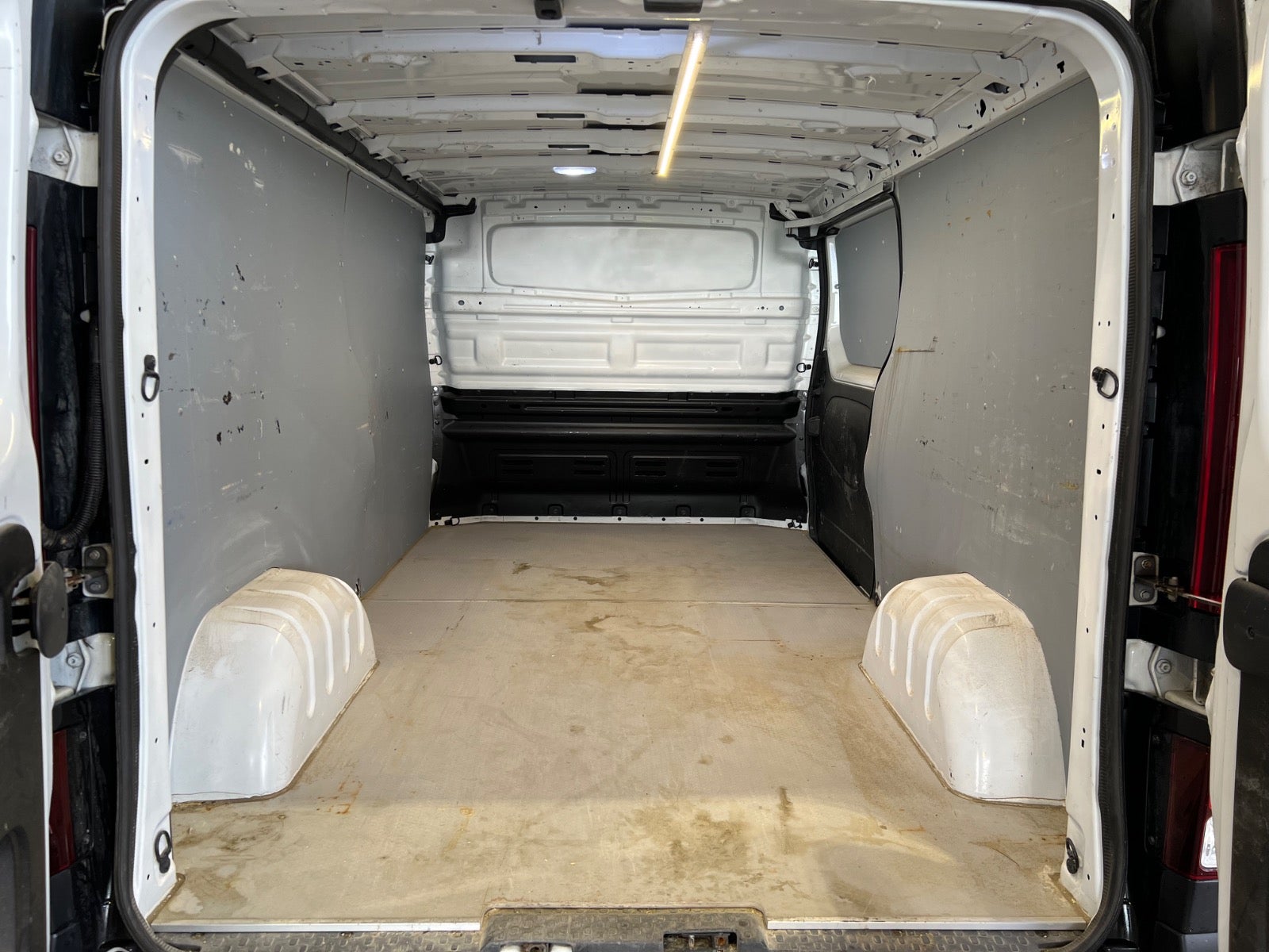 Renault Trafic T29 dCi 145 L2H1 EDC