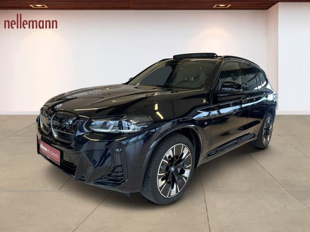 BMW iX3 Charged Plus M-Sport