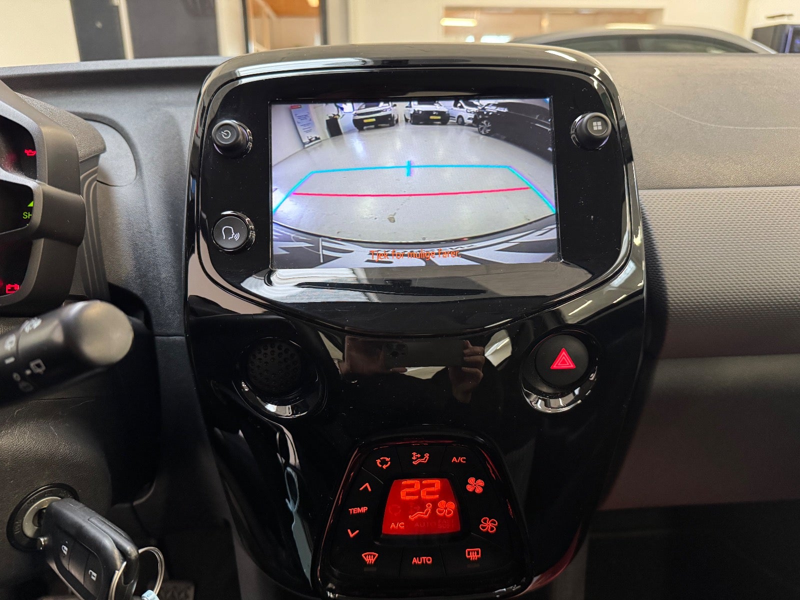 Billede af Peugeot 108 1,0 e-VTi 72 Allure+